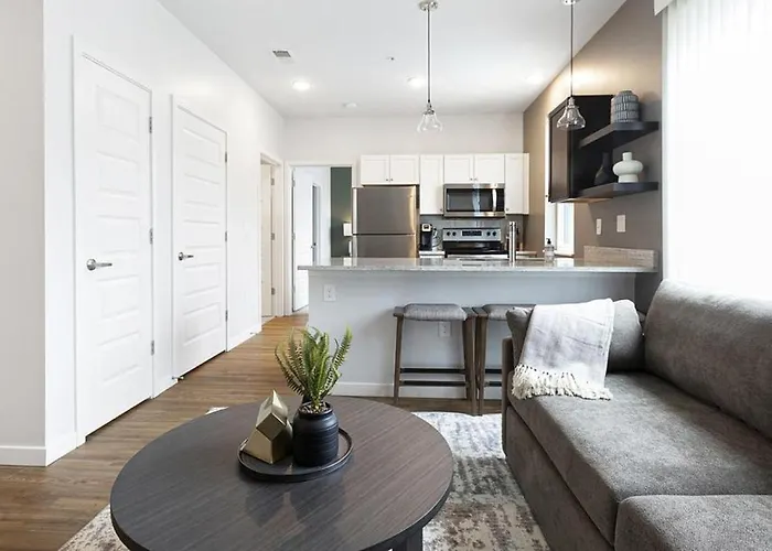 Landing Modern With Amazing Amenities *